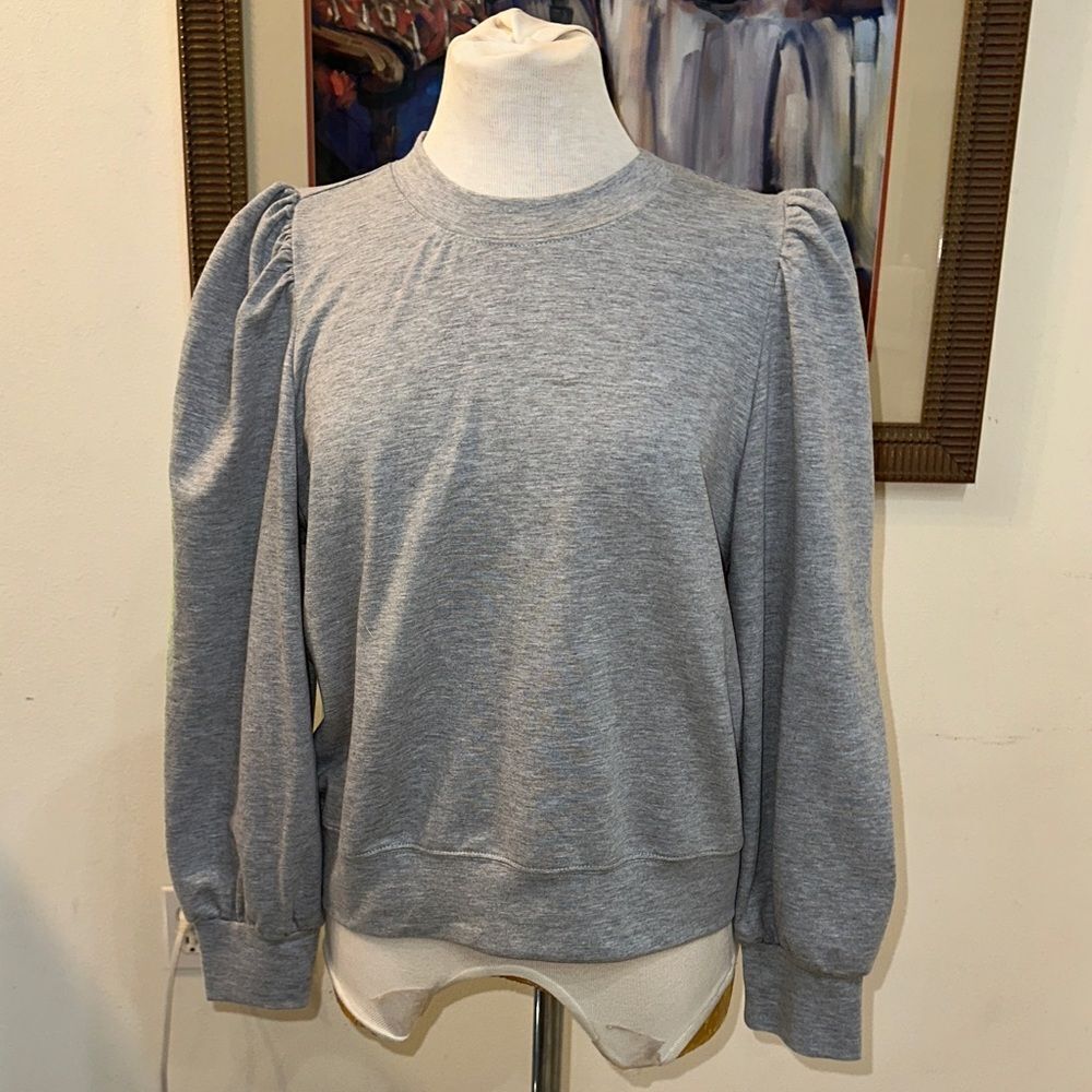 TCEC Top -Gray Women's Puff Sleeve Top   Size Large